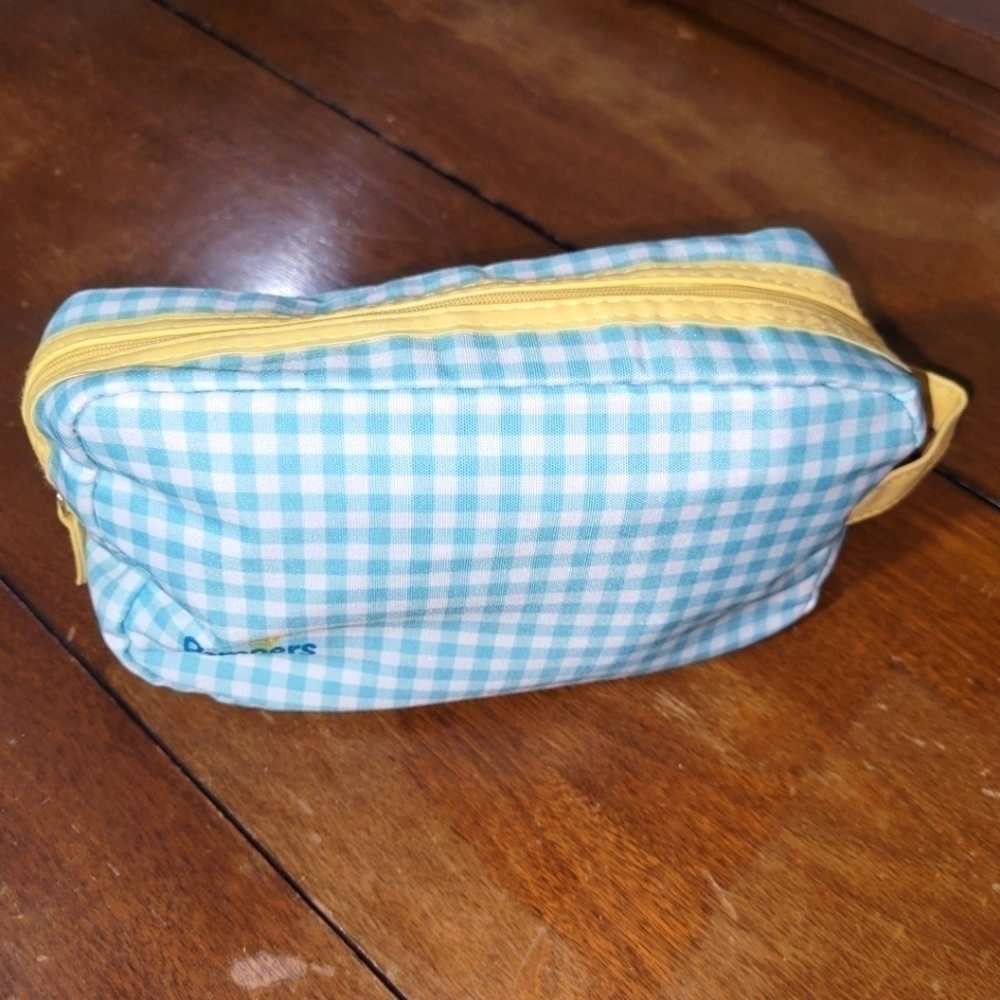 DIAPER pouch